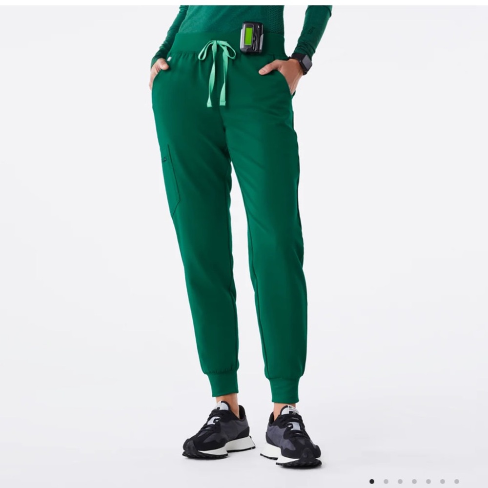 Figs Zamora Jogger scrub pants